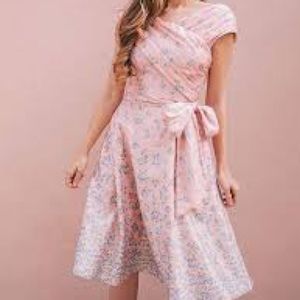 Gal meets glam Lillian dress